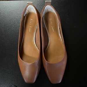 Light brown size 7 flats
